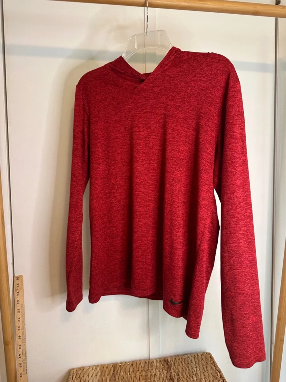 Nike Red Heathered Hooded Long Sleeve Top dry fit - Picture 2 of 10